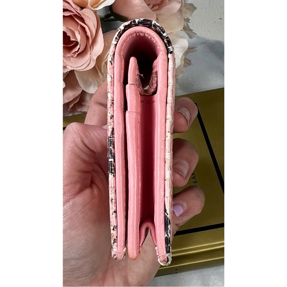 Gucci Marmont Pink Python Leather Compact Wallet - image 6